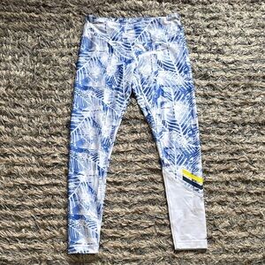 MPG Tropical Blue and White Women's Sports Leggings Size M